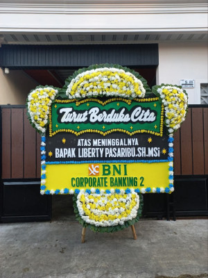 Papan Bunga Duka di Sukodadi